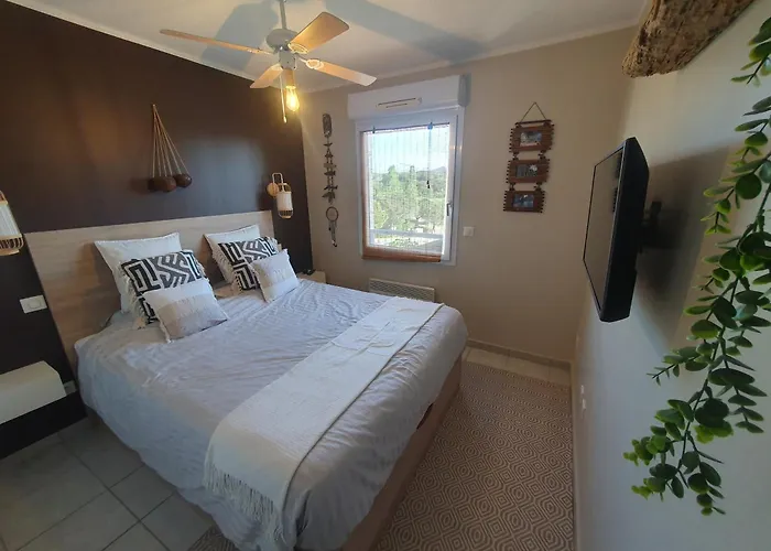 Appartement 2 Pieces Cosy 20 Min A Pied De La Plage