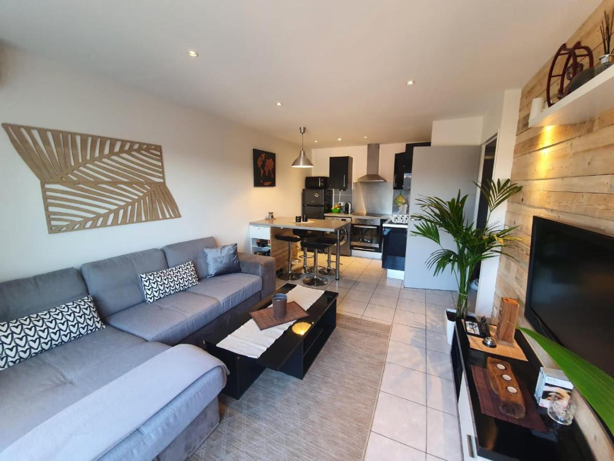 2 Pieces Cosy 20 Min A Pied De La Plage * Fréjus