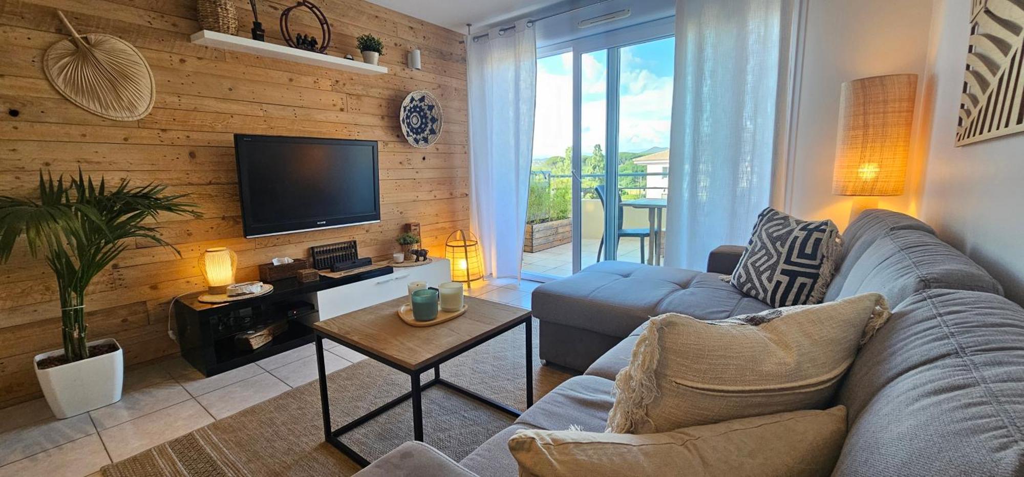 Appartement 2 Pieces Cosy 20 Min A Pied De La Plage